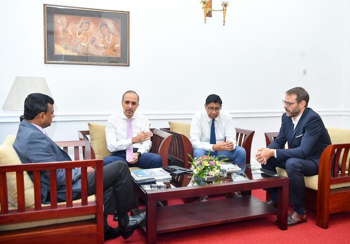 Sri Lanka, World Bank discuss Colombo Fort tourism zone project